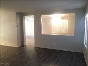 5531 Doubleday St in Las Vegas, NV - Building Photo - Building Photo