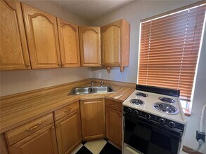 2235 W Old US Hwy 441 in Mount Dora, FL - Building Photo - Building Photo