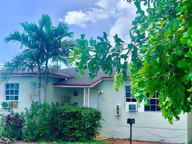property at 1822 Cleveland St