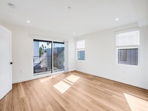 1345 Seward St in Los Angeles, CA - Building Photo - Building Photo