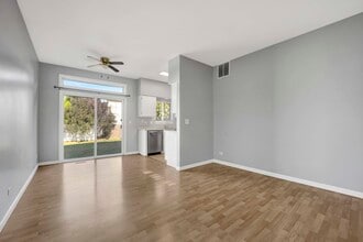 2571 Eldorado Ln in Naperville, IL - Building Photo - Building Photo
