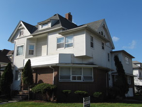 Broadway Apartments in Owatonna, MN - Building Photo - Building Photo