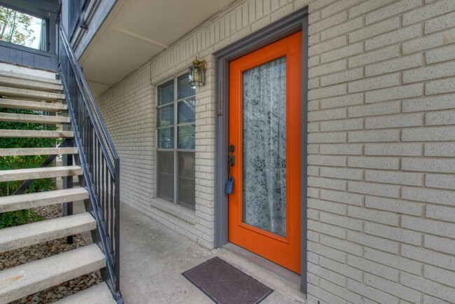 property at 1111 W 10th St