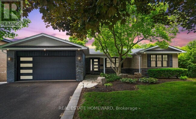 42 Heathview Ave in Toronto, ON - Building Photo - Building Photo