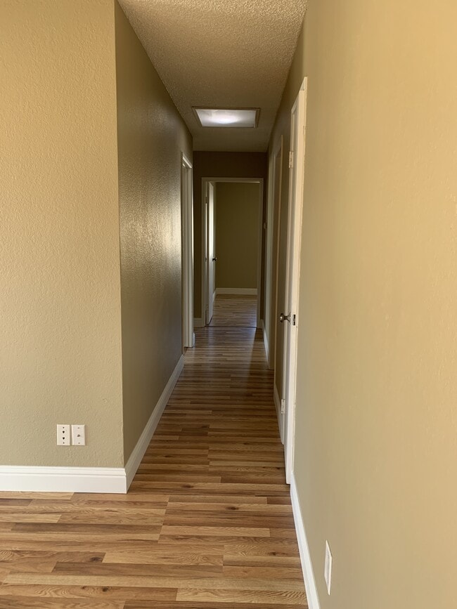 1871 Cherokee Dr in Salinas, CA - Building Photo - Building Photo