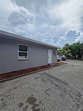 1956 Grove Ave in Ft. Myers, FL - Building Photo - Building Photo
