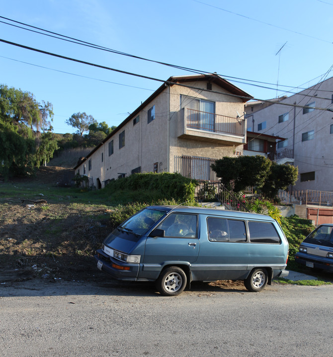 721-723 Bernard St in Los Angeles, CA - Building Photo