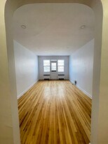 6645 De Terrebonne Rue in Montréal, QC - Building Photo