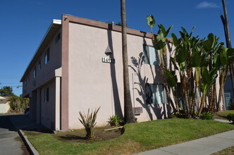 14919 Hartland St in Van Nuys, CA - Building Photo - Building Photo