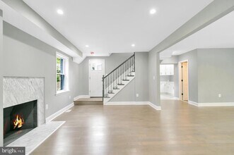 6005 New Hampshire Ave NE in Washington, DC - Foto de edificio - Building Photo