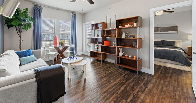Parallax @ Georgetown Apartments in Georgetown, TX - Building Photo - Building Photo