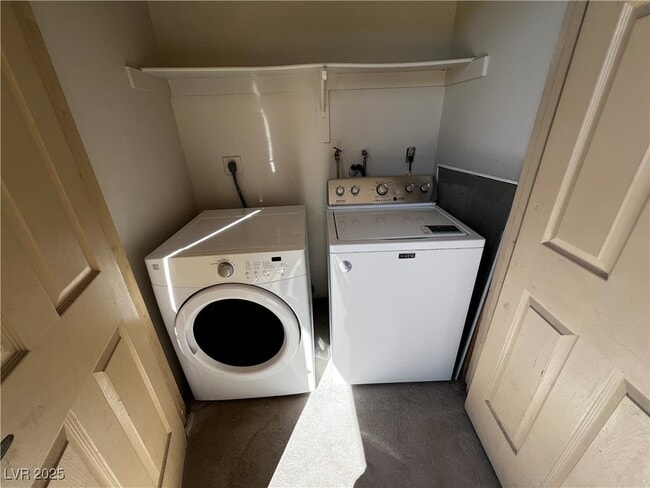 property at 5021 River Glen Dr