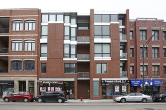 2628 N Halsted St in Chicago, IL - Building Photo - Building Photo