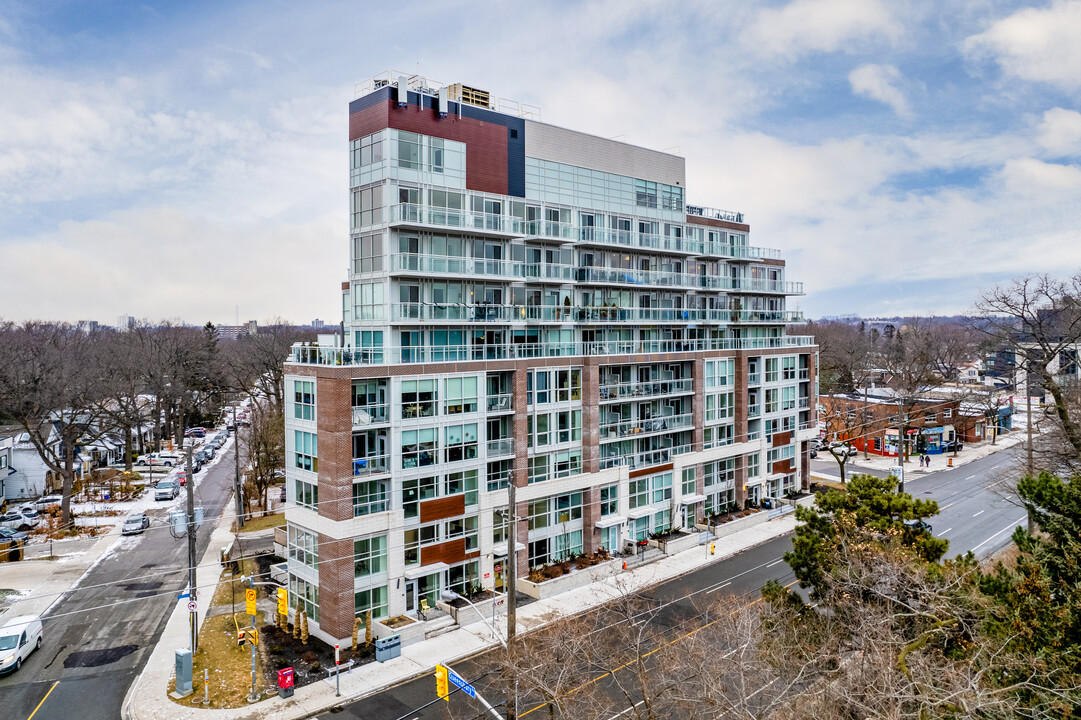 Residences at The Hunt Club in Toronto, ON - Building Photo