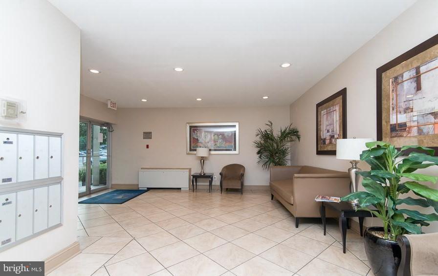 5601 Parker House Terrace in Hyattsville, MD - Building Photo