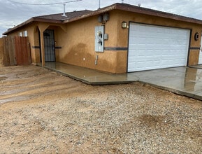 8130 Heather Ave in California City, CA - Building Photo - Building Photo