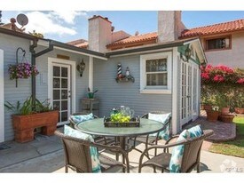 1015 Spencer St, Unit 1 in Redondo Beach, CA - Building Photo