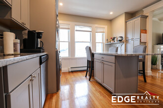 3 Boulevard Ter, Unit 2 in Boston, MA - Building Photo - Building Photo