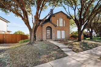 1009 Lake Bluff Dr in Flower Mound, TX - Building Photo - Building Photo