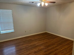 750 Cherub Ct in Conway, AR - Foto de edificio - Building Photo