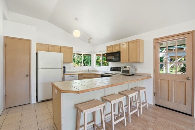 753 Launa Dr in Kihei, HI - Building Photo - Building Photo