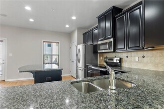 410 Fairmont Dr in Wexford, PA - Building Photo - Building Photo