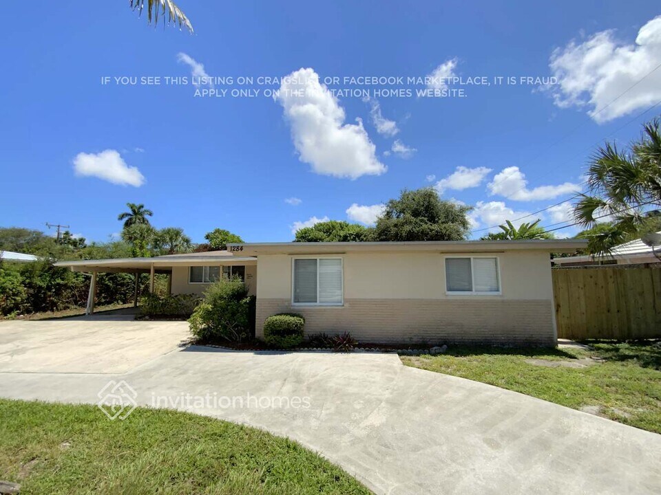 1284 NW 5th St in Boca Raton, FL - Building Photo