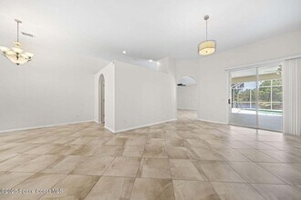 816 Autumn Glen Dr in Melbourne, FL - Building Photo - Building Photo