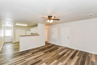 154 Jesse Layne Dr in Harvest, AL - Building Photo - Building Photo