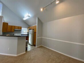 3318 Greenwich Village Blvd in Orlando, FL - Building Photo - Building Photo