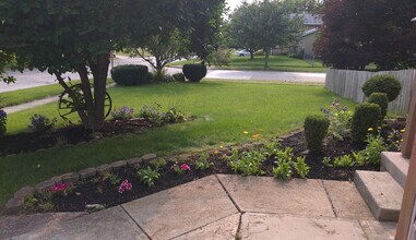 5244 Wagon Wheel Ln in Gahanna, OH - Building Photo - Building Photo