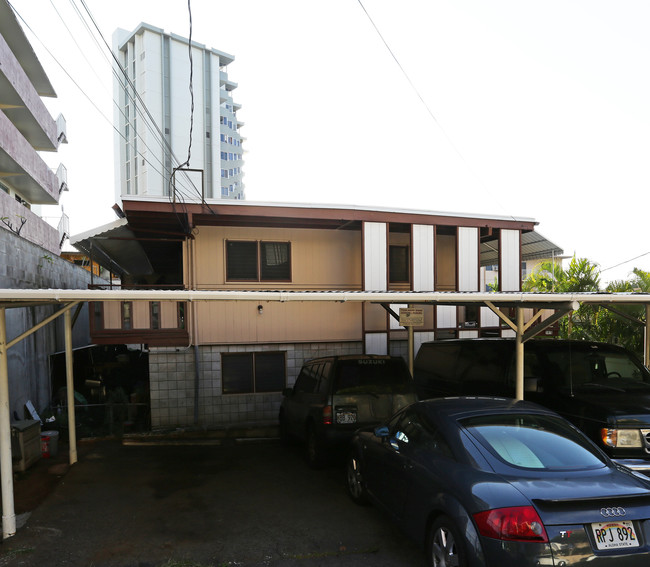 1415 Ernest St in Honolulu, HI - Building Photo - Building Photo