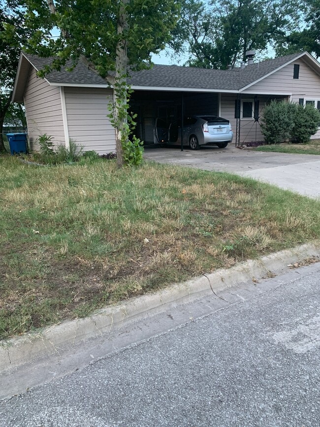 property at 512 Milton St