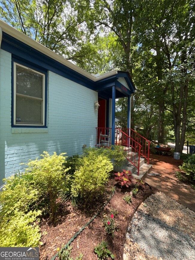 property at 1270 Trenton St SE