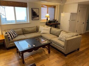 2127 Manhattan Ave in Hermosa Beach, CA - Building Photo - Building Photo