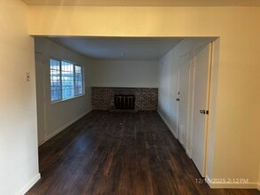 1700 Yellowstone St in Napa, CA - Building Photo - Building Photo