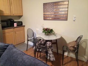 1747 N 16th St, Unit 3 in Philadelphia, PA - Building Photo - Building Photo