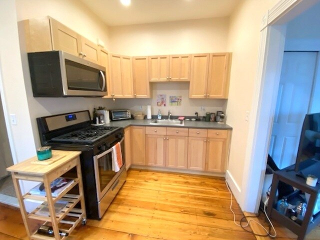 40 Chester St, Unit 1L in Somerville, MA - Building Photo - Building Photo