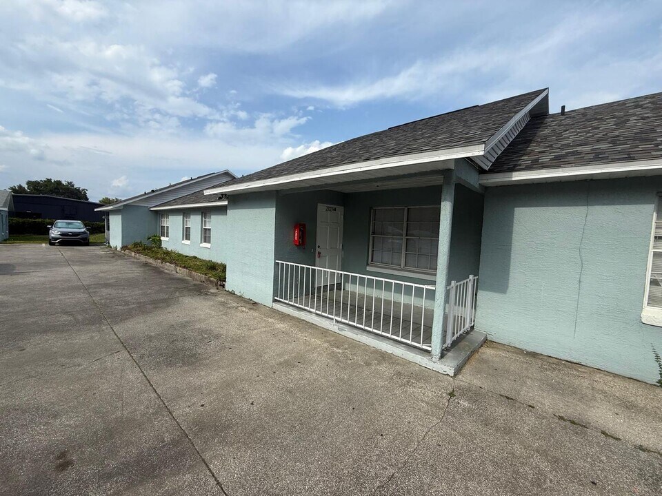 2323 Carlton Dr in Orlando, FL - Building Photo