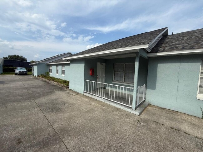 property at 2323 Carlton Dr