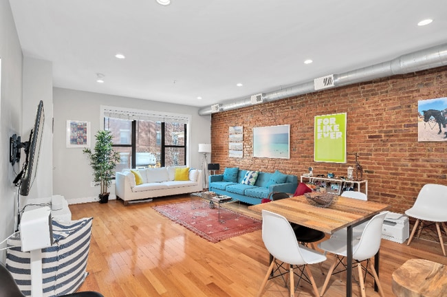 property at 2444 Ontario Rd NW