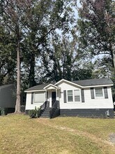 239 Moreland Way in Hapeville, GA - Building Photo - Building Photo
