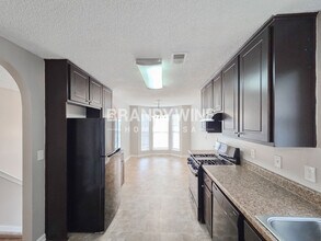 3660 Hudson Way in Rex, GA - Foto de edificio - Building Photo