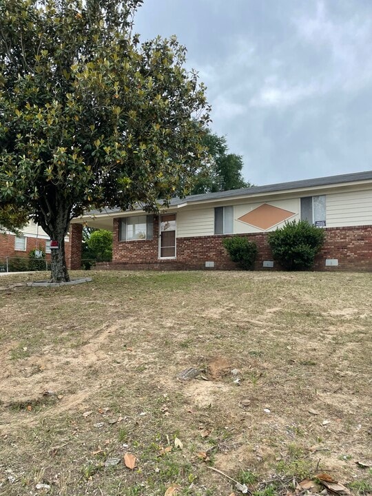 2816 Lumpkin Rd in Augusta, GA - Building Photo