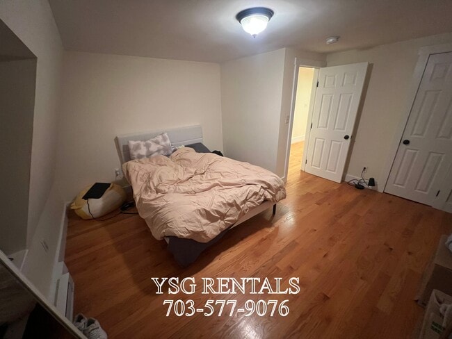 27 Linwood St, Unit #3 in Boston, MA - Building Photo - Building Photo