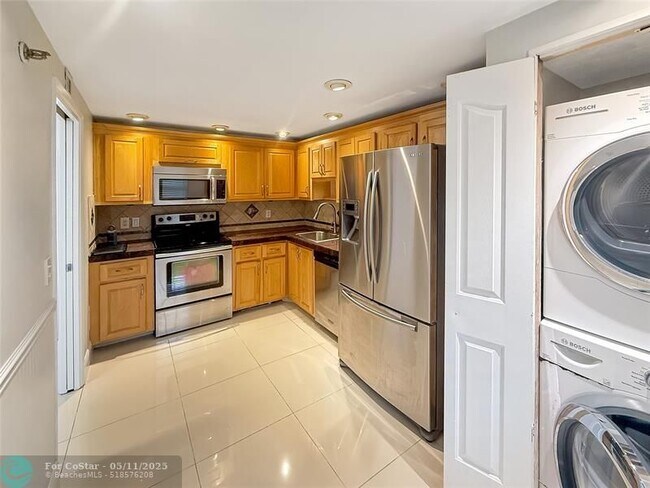 property at 3520 Oaks Way