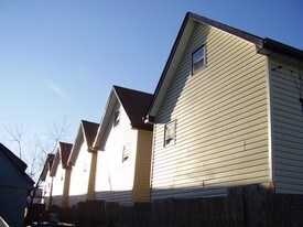 Beach 88 Apartments in Far Rockaway, NY - Building Photo