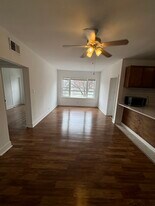 2405 N Neva Ave, Unit ground in Chicago, IL - Building Photo