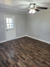 5328 TN-100 in Lyles, TN - Building Photo - Building Photo