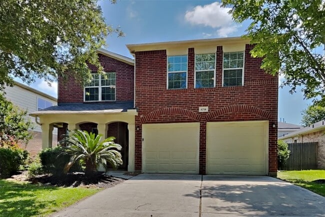 property at 4714 Pin Oak Creek Ln